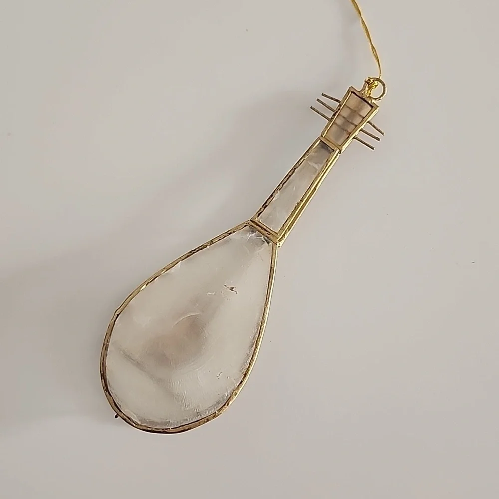 Vintage Gold Wire Mandolin Ornament | Musical Instrument Christmas Decor